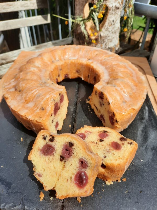 Beschwipster Kirsch-Rührkuchen
