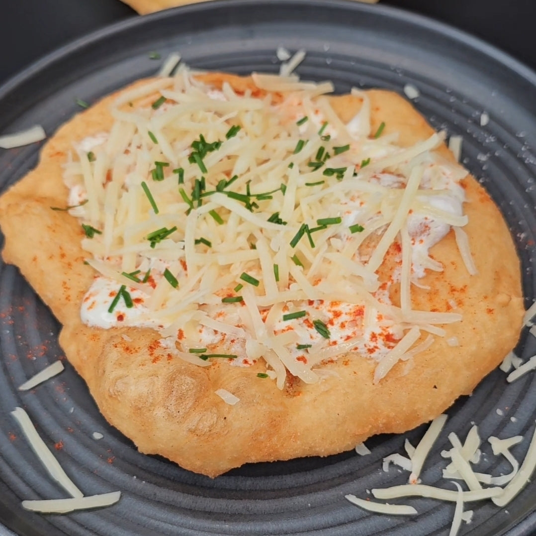 Ungarisches Lángos