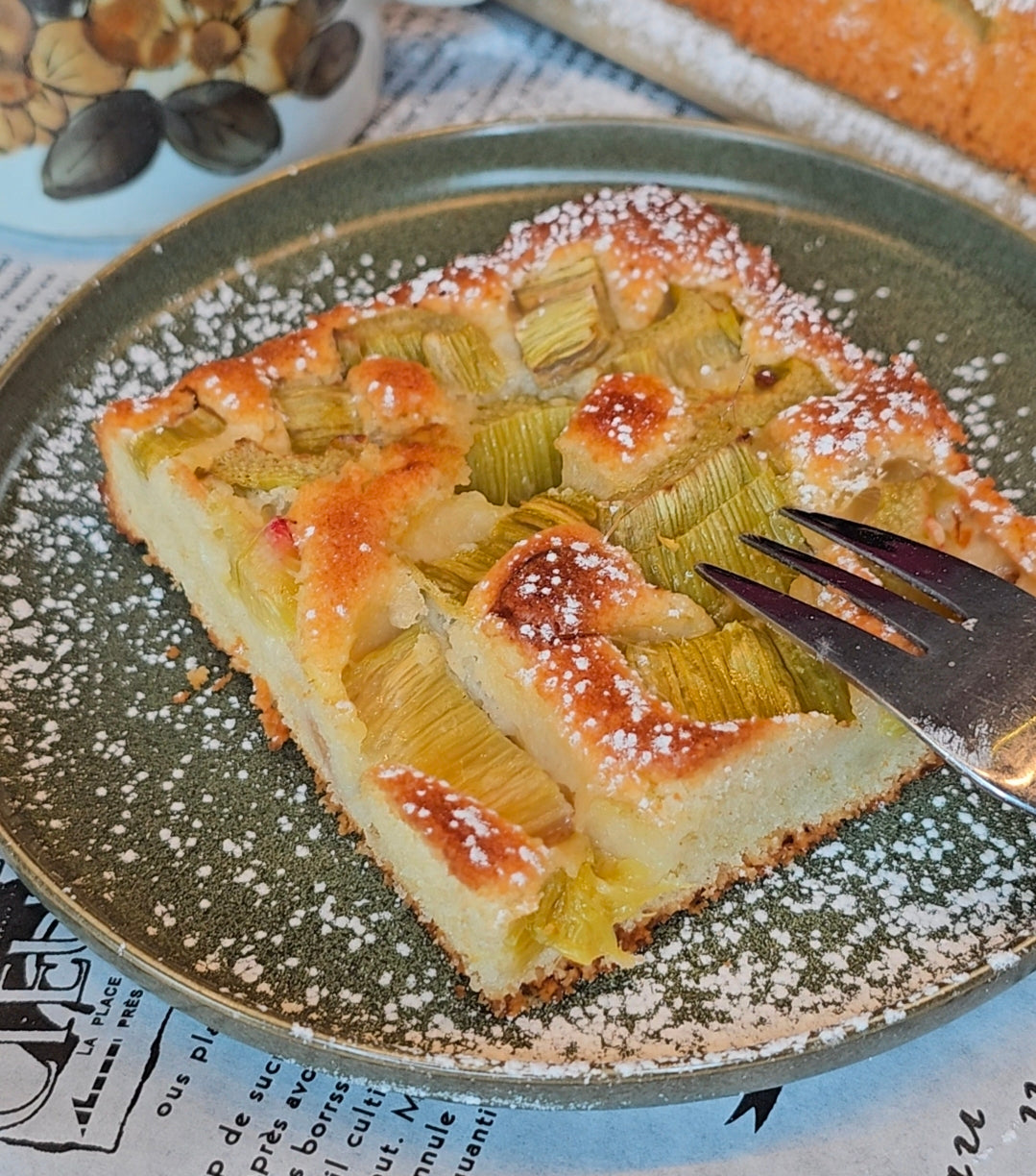 Blitz-Rhabarberkuchen – Süß, leicht säuerlich & schnell gemacht